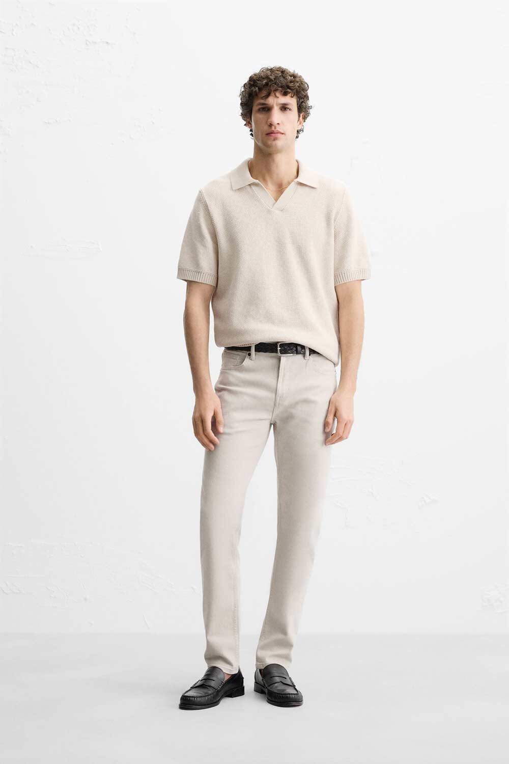 Off White