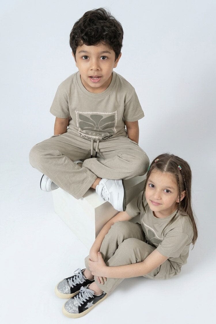 Taupe