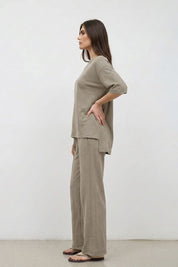 Taupe