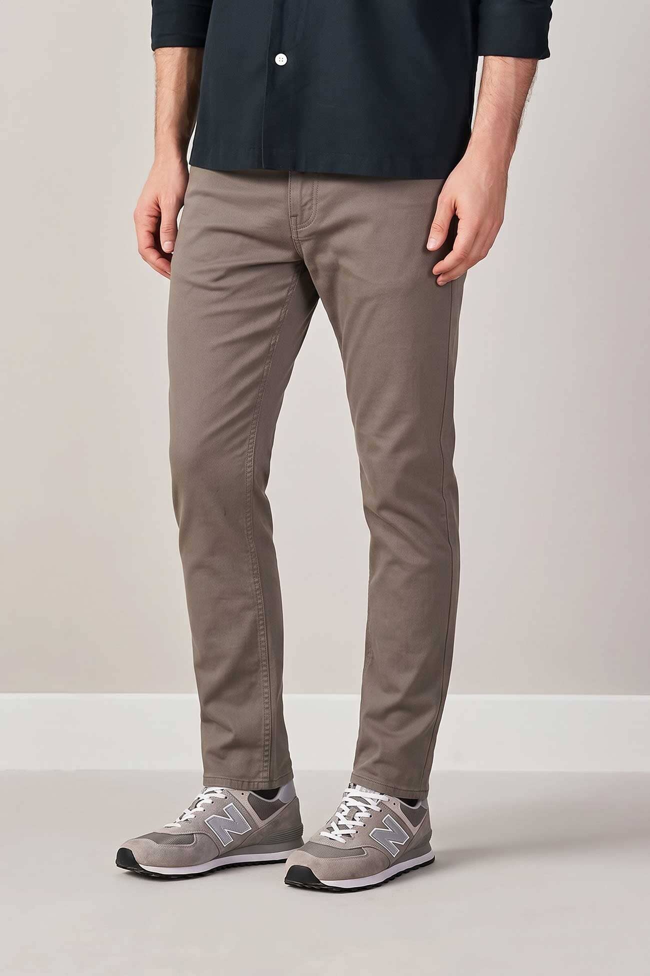 Taupe
