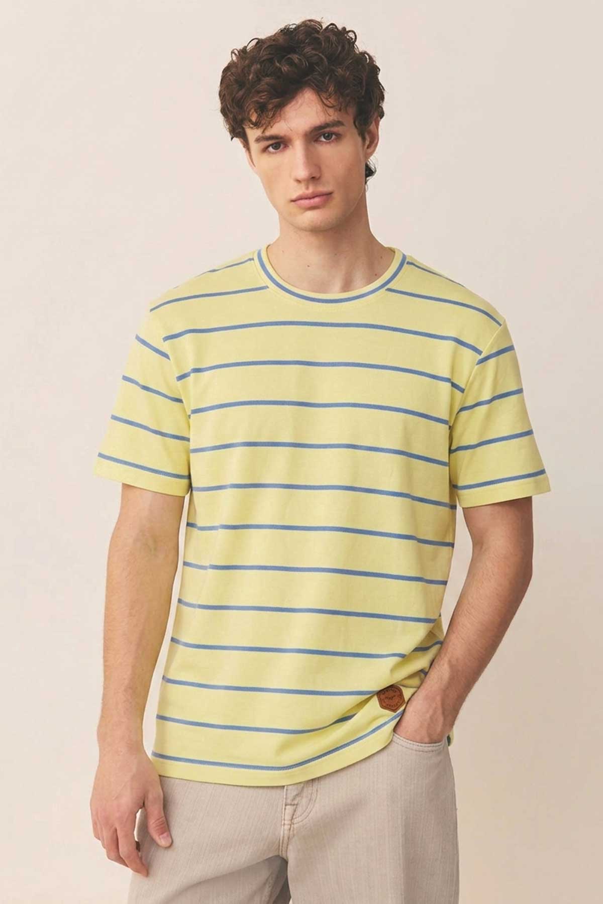 Light Yellow