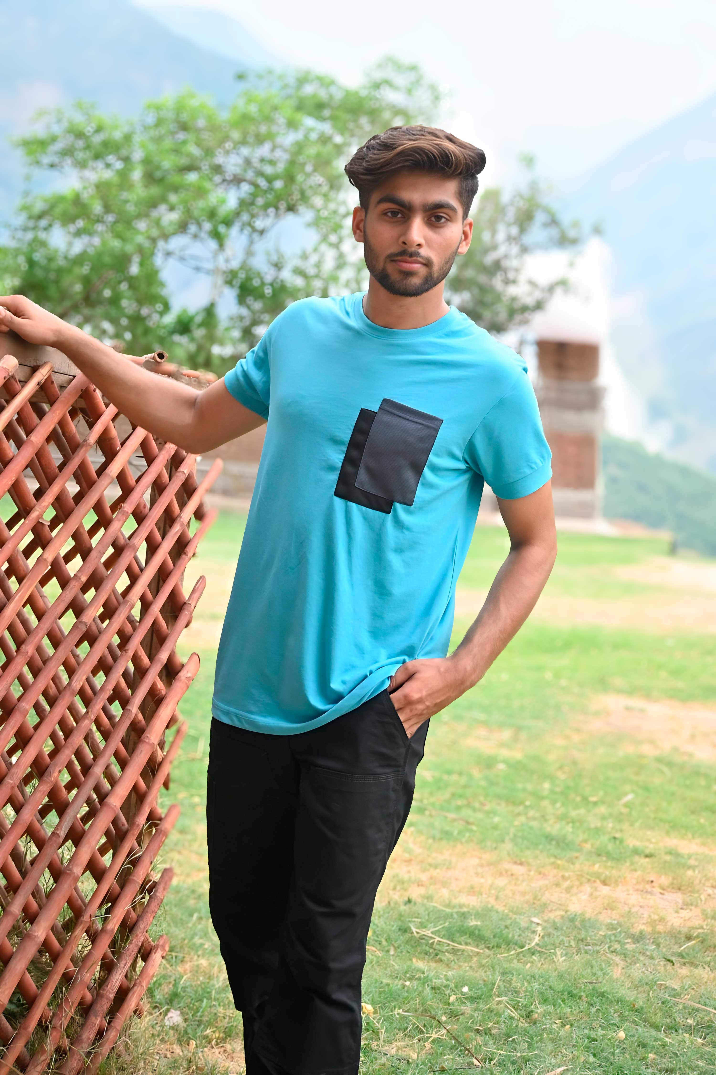 Polo Republica Men's Contrast Pocket Crew Neck Minor Fault Tee Shirt Men's Tee Shirt Polo Republica 