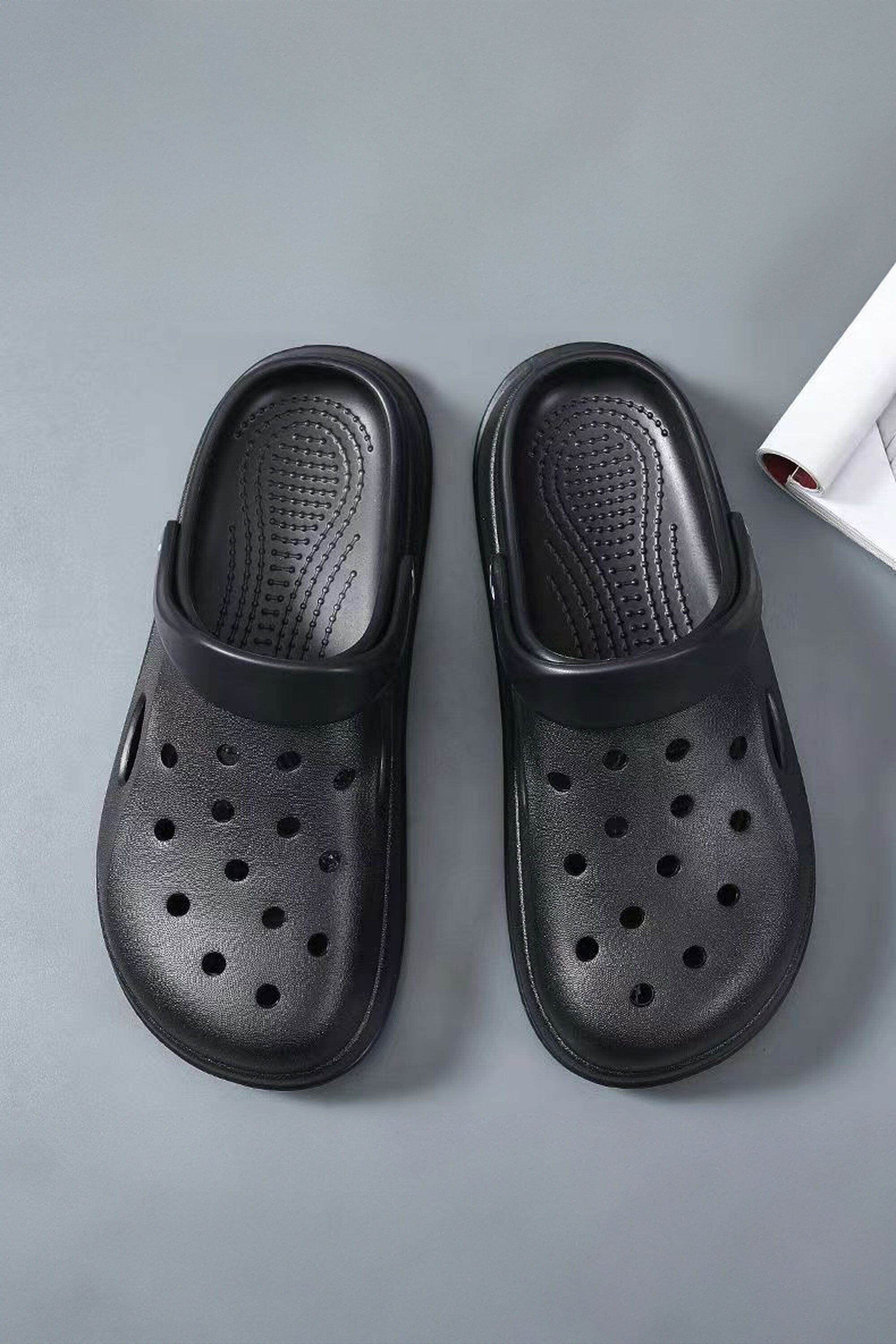 Men's Non Slip Thick Sole Clogs Men's Shoes Sunshine China