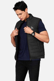 The Burnt Soul Men's Logo Embroidered Minor Fault Sleeveless Puffer Gilet Men's Gilet IBT 