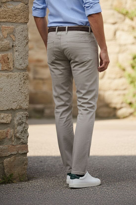 Taupe