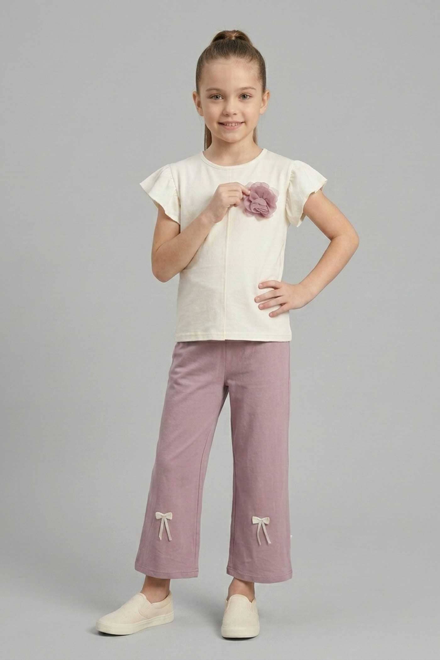 Cream & Lilac