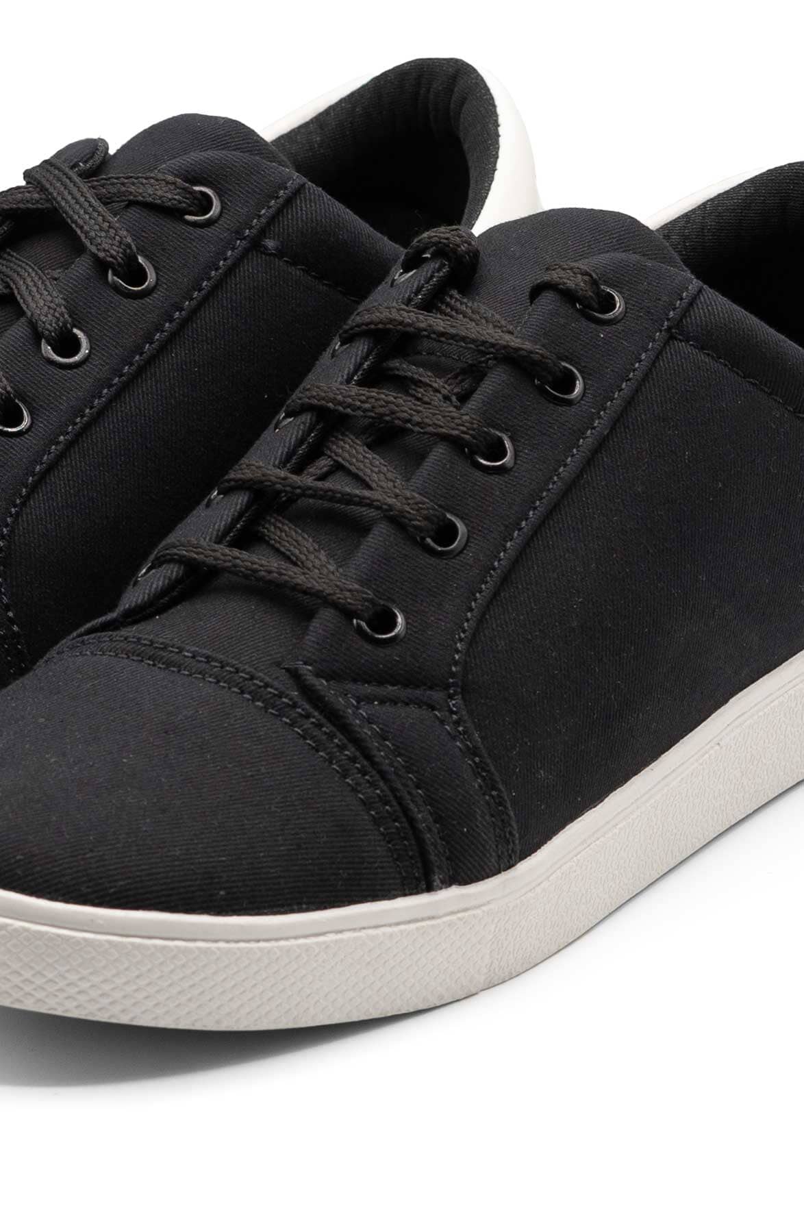 Black Camel Men's Canvas Sneakers