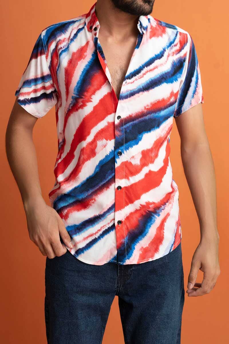 Gravity Men's Printed Casual Shirt