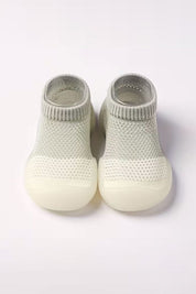 Mint & White