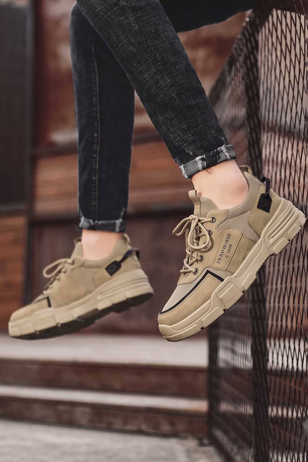 Taupe