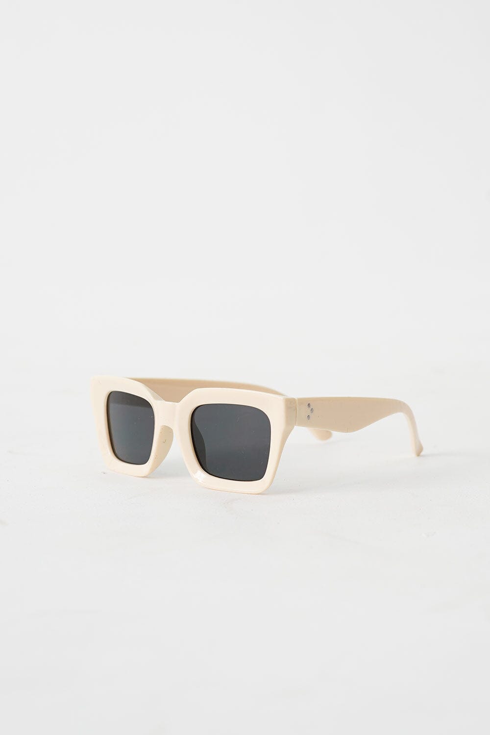 Cream & Black