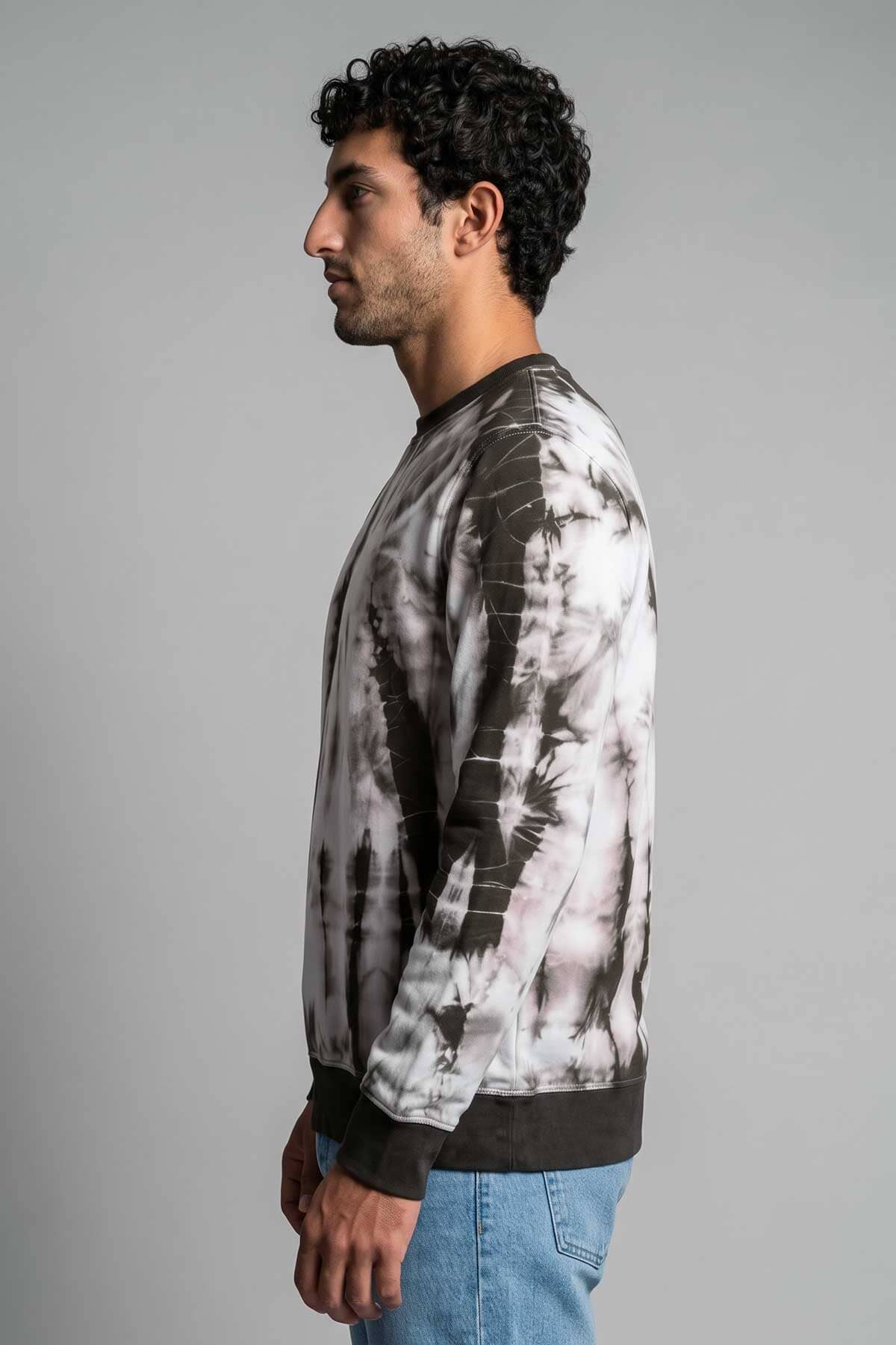 White & Dark Grey-Tie & Dye