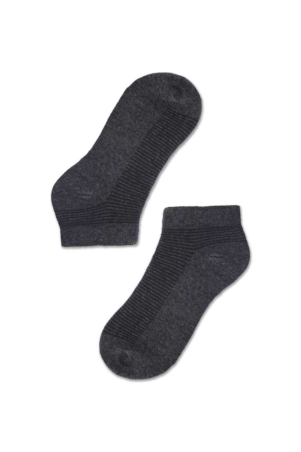 D8