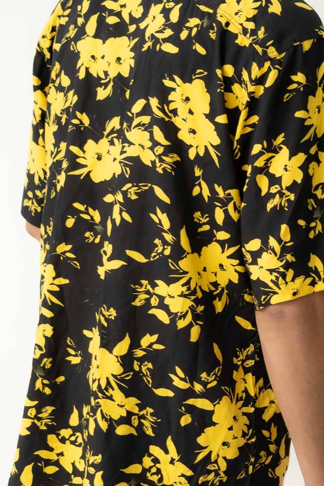 Black & Yellow