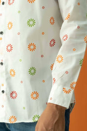 Gravity Men's Button Down Printed Casual Shirt