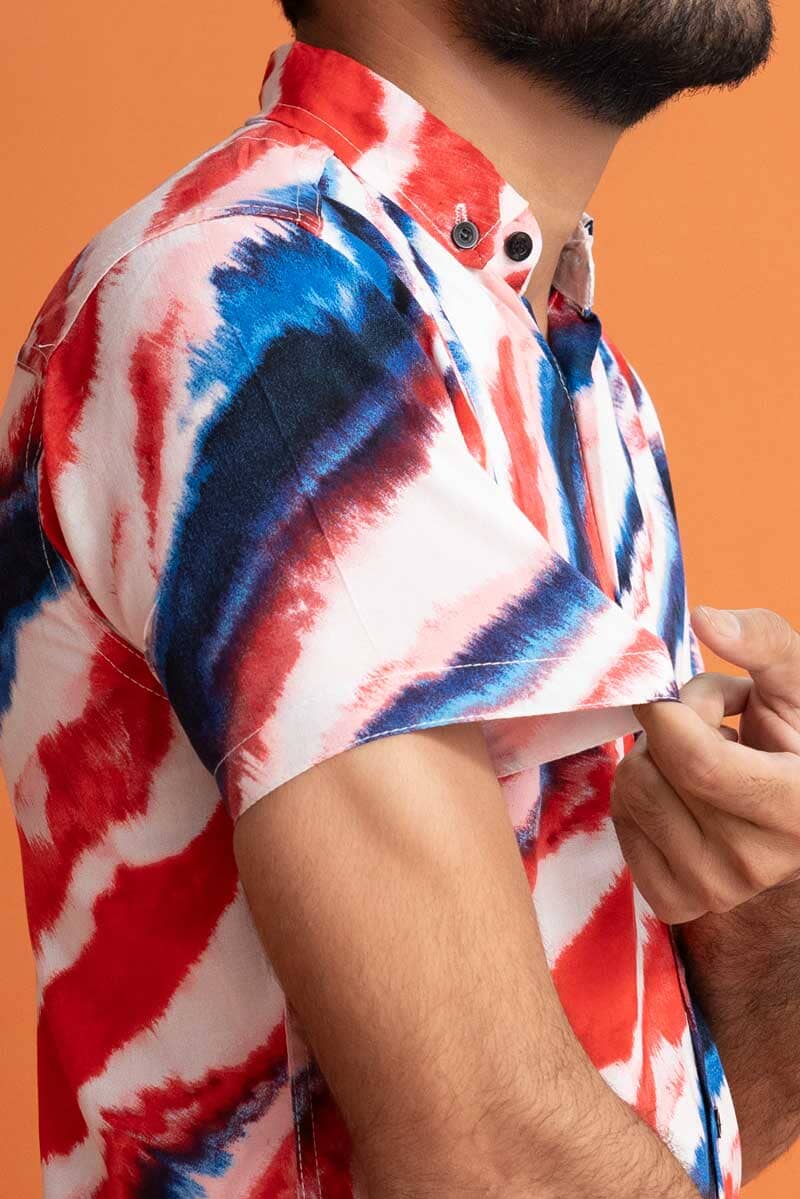 Gravity Men's Printed Casual Shirt