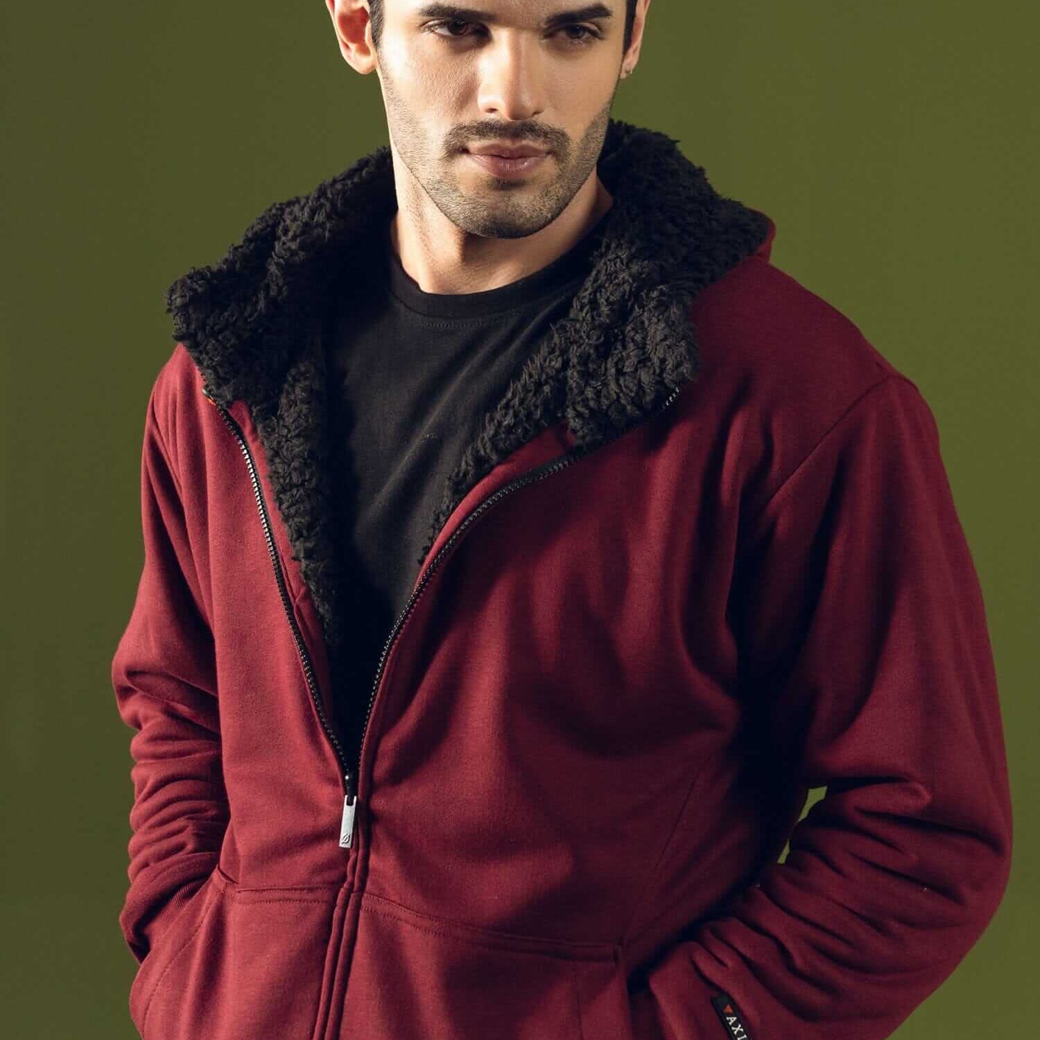 Maroon Sherpa