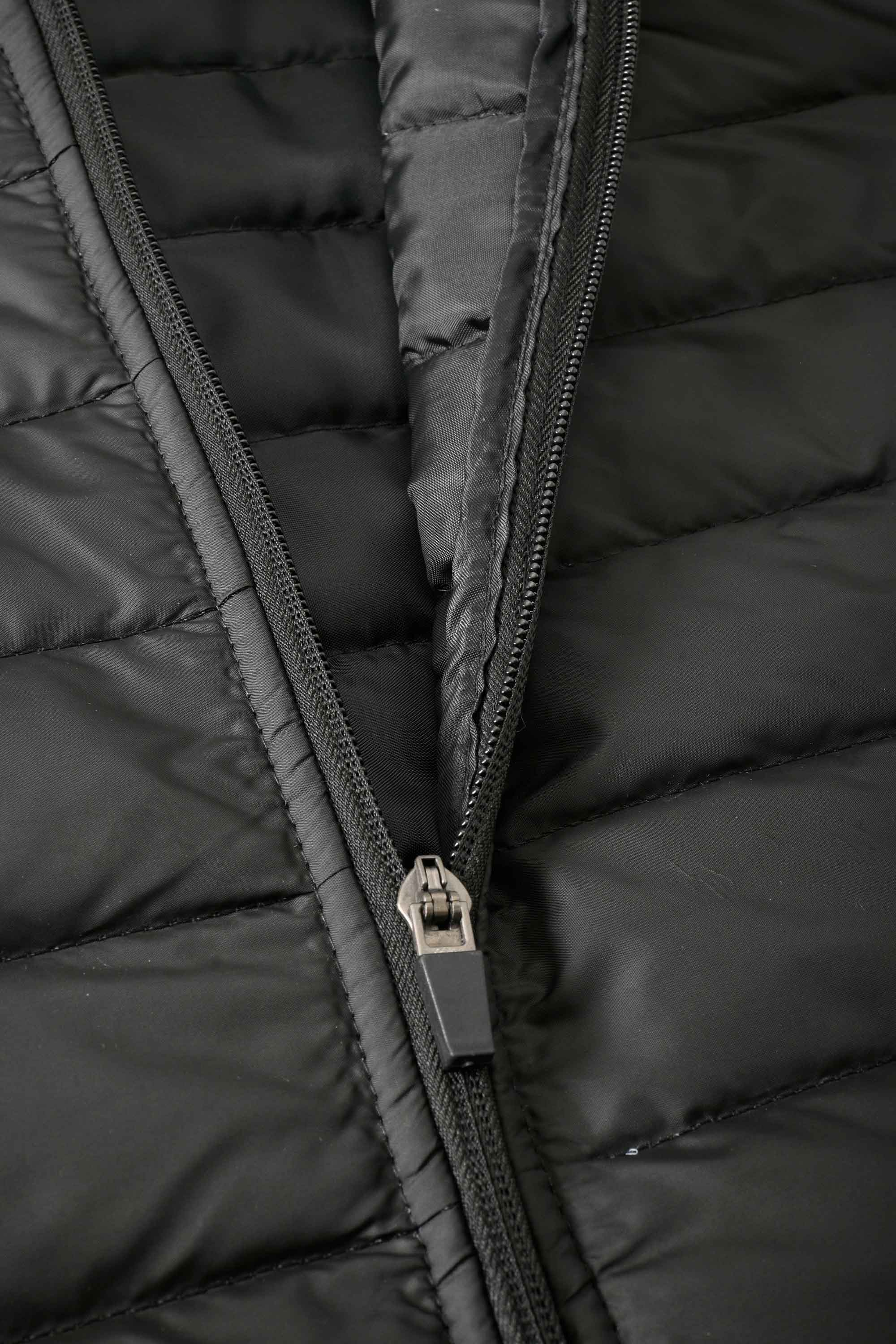 Burnt Soul Men's Logo Embroidered Puffer Gilet Men's Gilet IBT 
