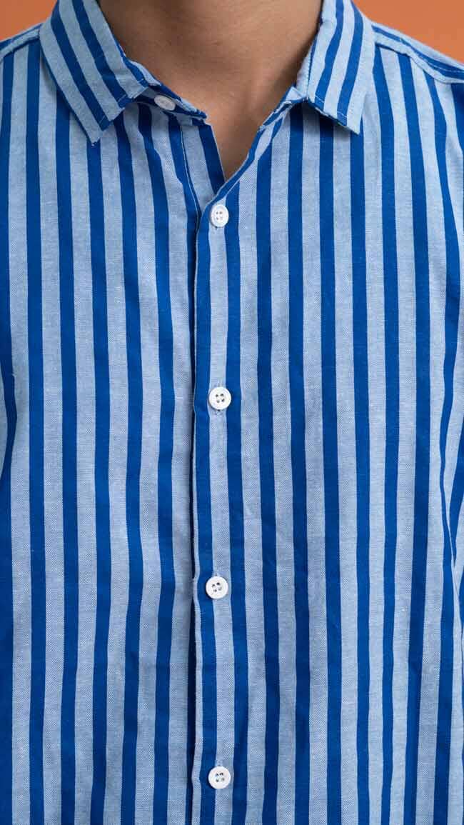 Gravity Men's Striped Slim Fit Casual Shirt