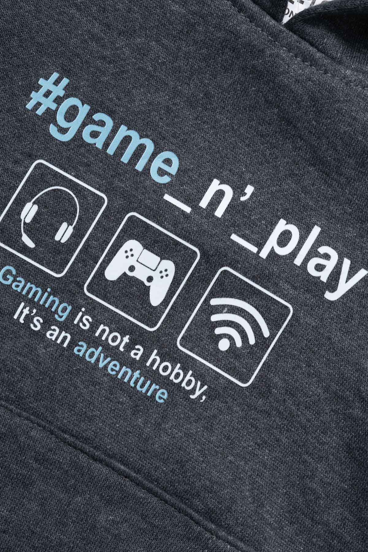 LFT Kid's Game N Play Fleece Pullover Hoodie