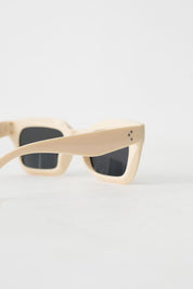 Cream & Black
