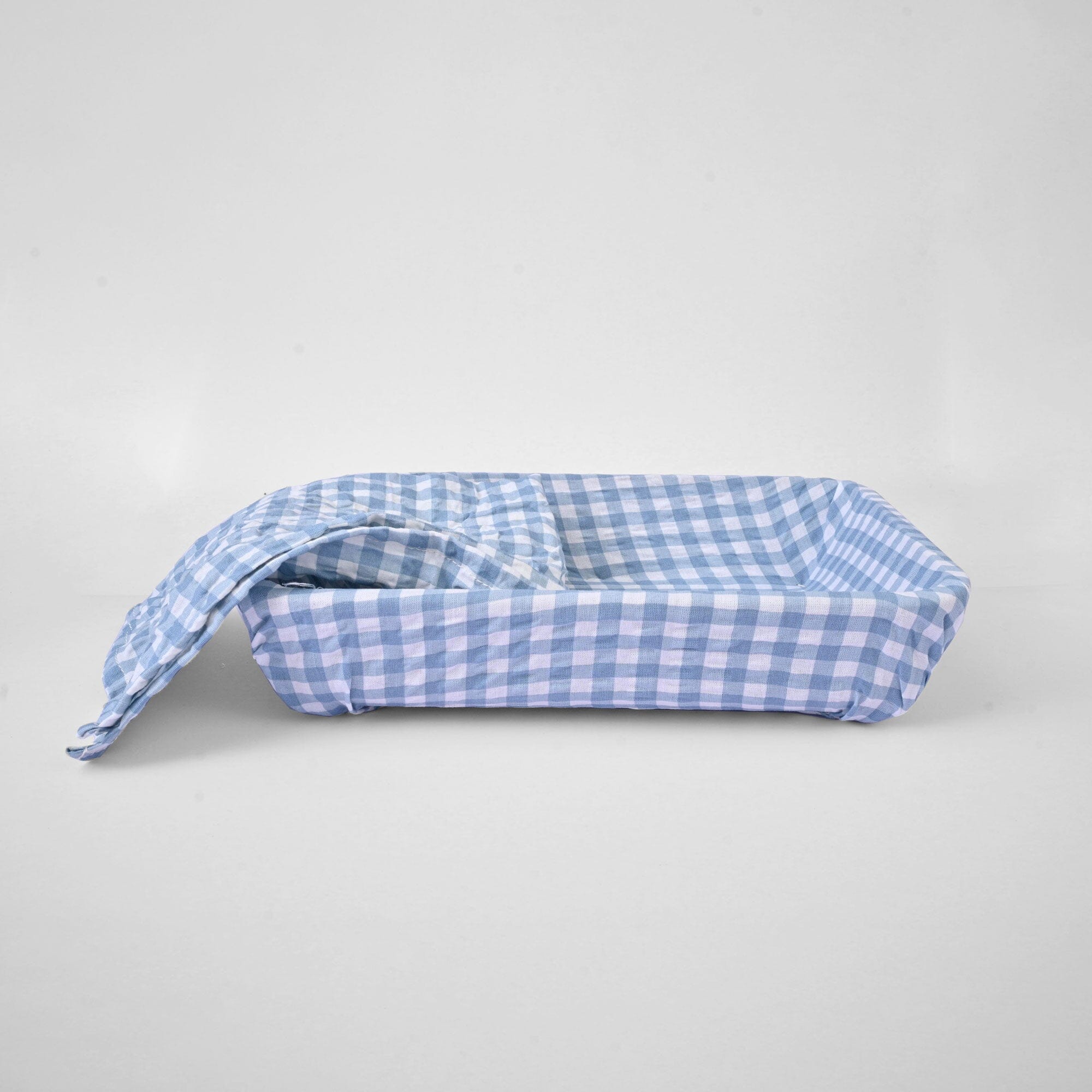 Bread Basket Large Size With Cover Kitchen Accessories De Artistic White & Blue 