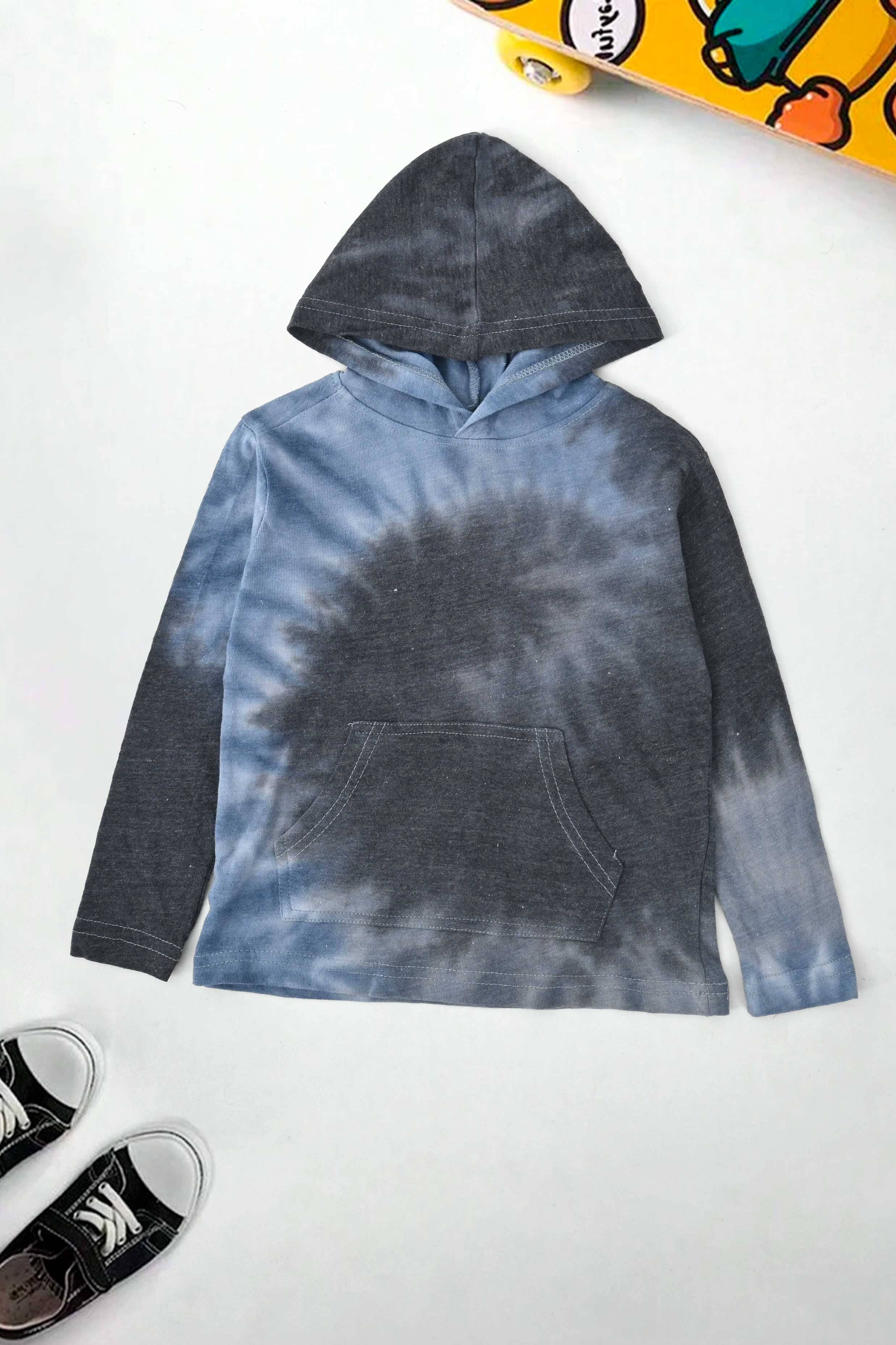 Black & Blue