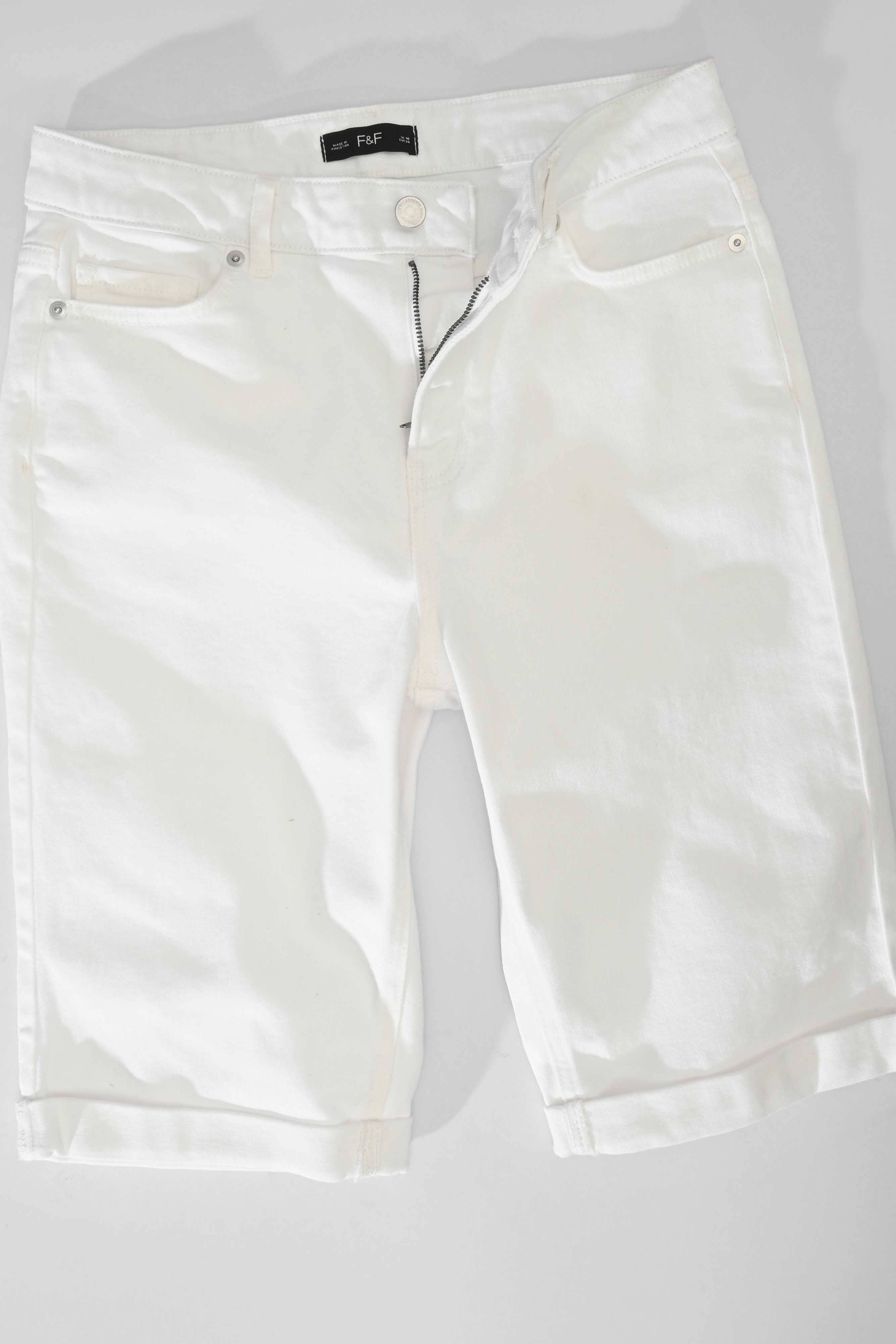 Off White
