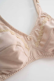 Tulip Women's Light Padded Bra