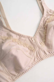 Tulip Women's Light Padded Bra