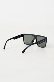 Black & Blue