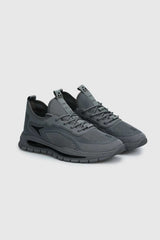 Men's Stride Lace Up Sneakers