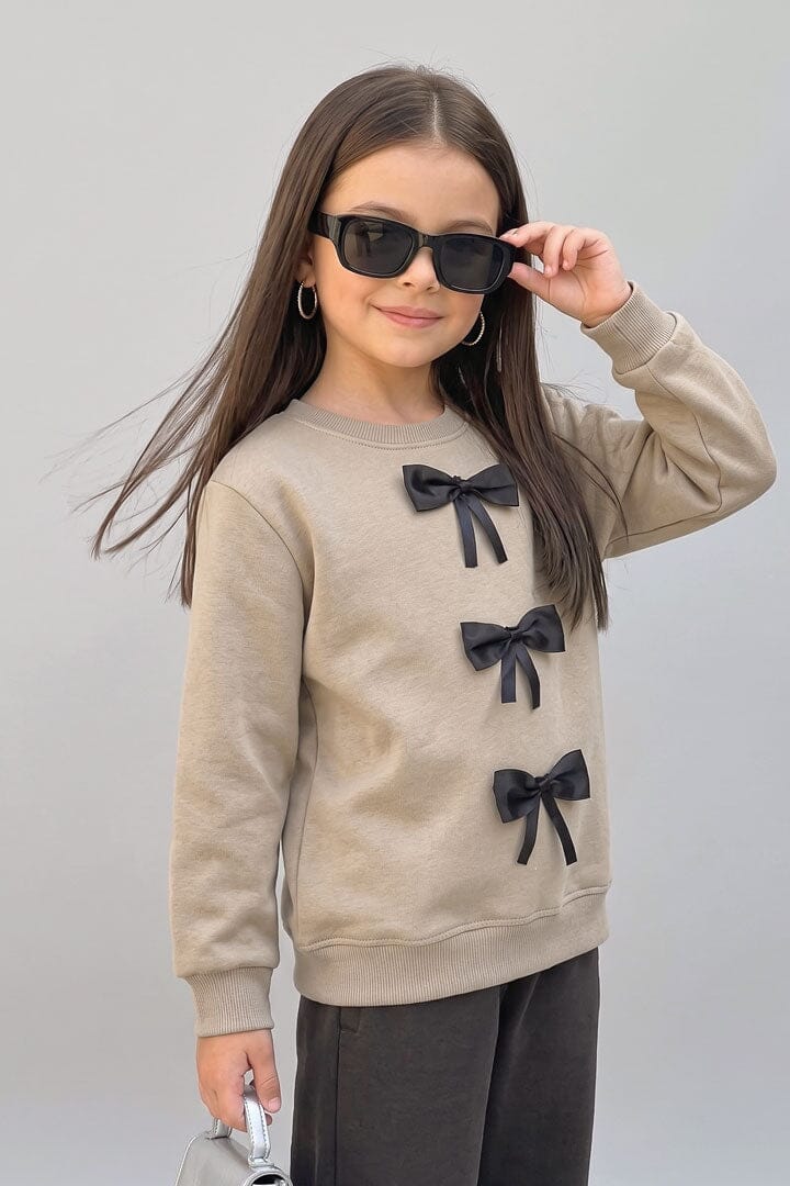 Taupe & Black