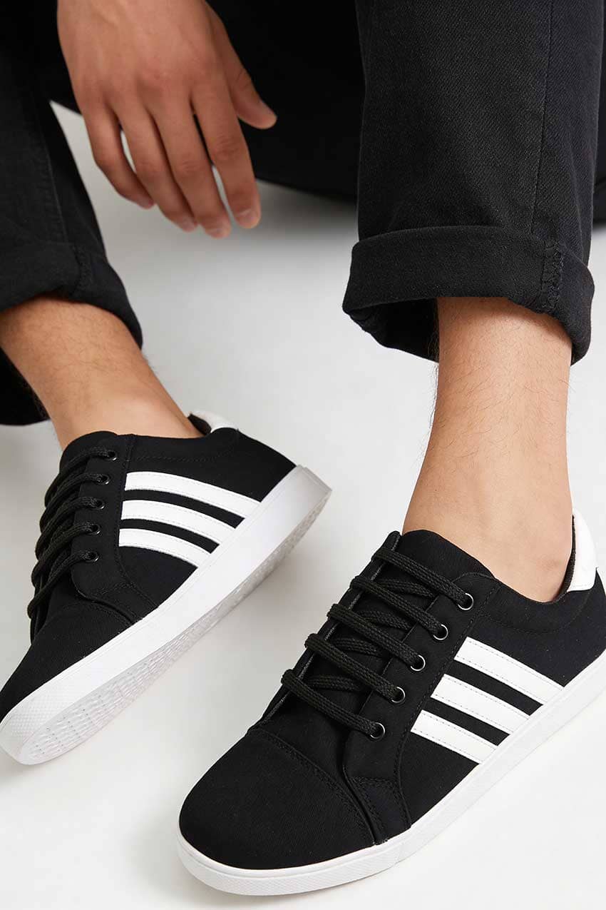 Men's Victoria Minor Fault Sneakers