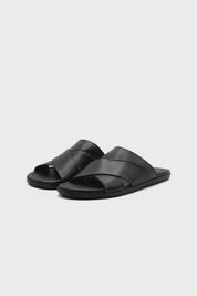 Black Camel Men's Coventry Criss-Cross Slides