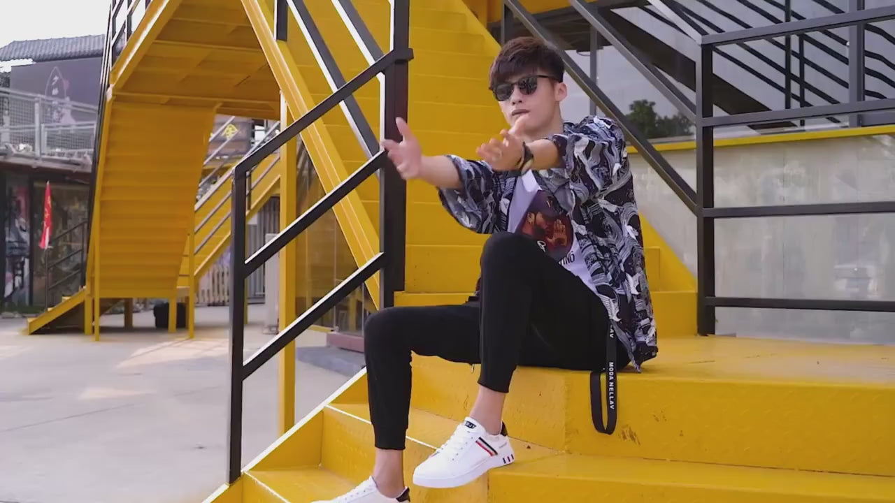 Fashion Men's Striped Sneakers