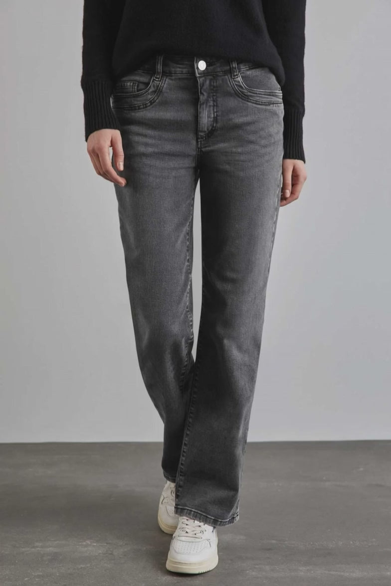 Cut Label Women's Straight Fit Denim