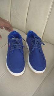 Men's Lace-Up Canvas Sneakers
