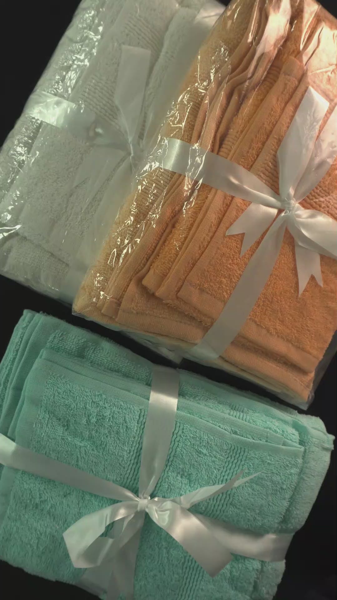The Home Shop Bath & Hand Towel Set