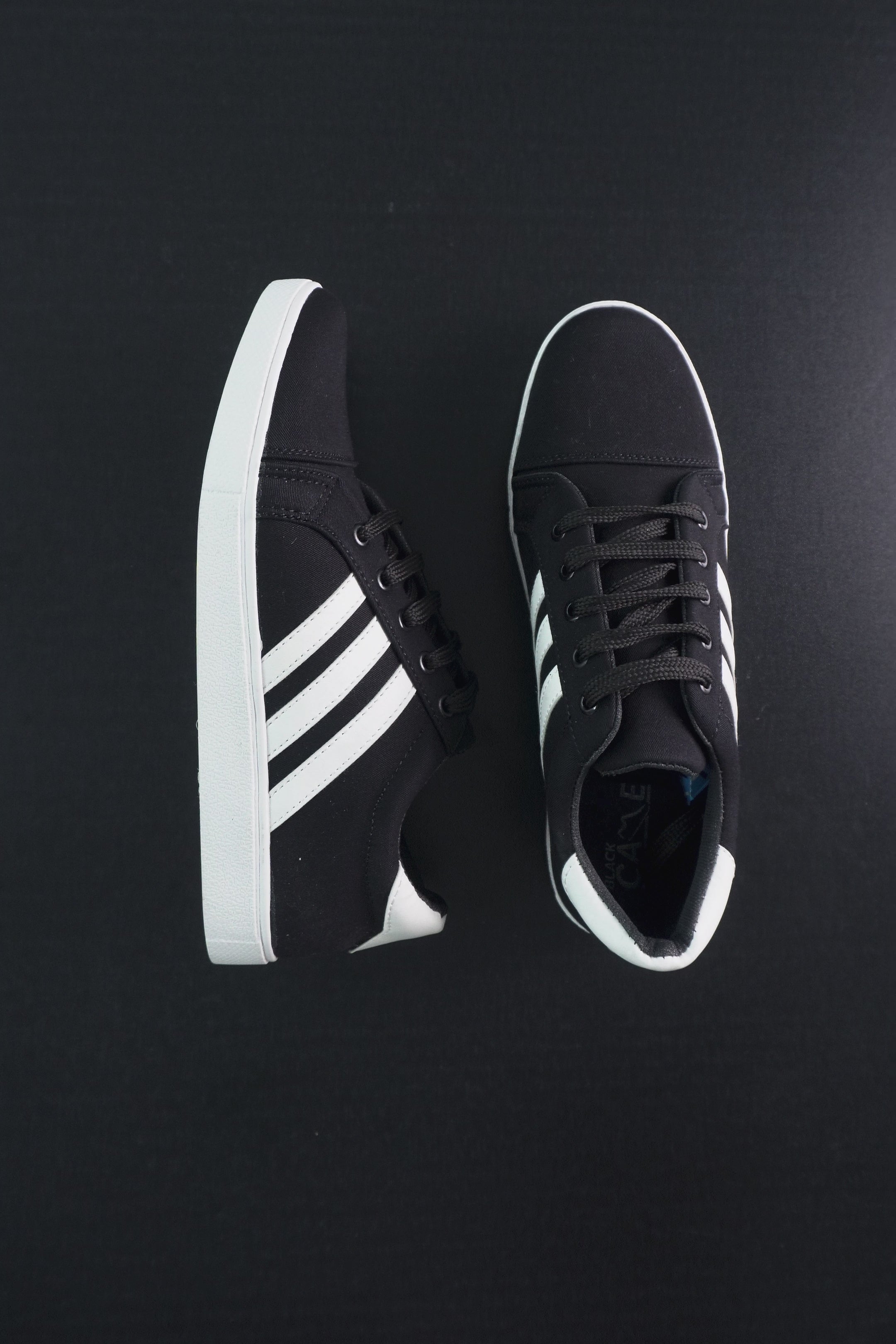 Men's Victoria Minor Fault Sneakers